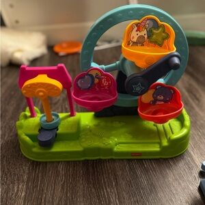 Fisher-Price Ferris Wheel Playset